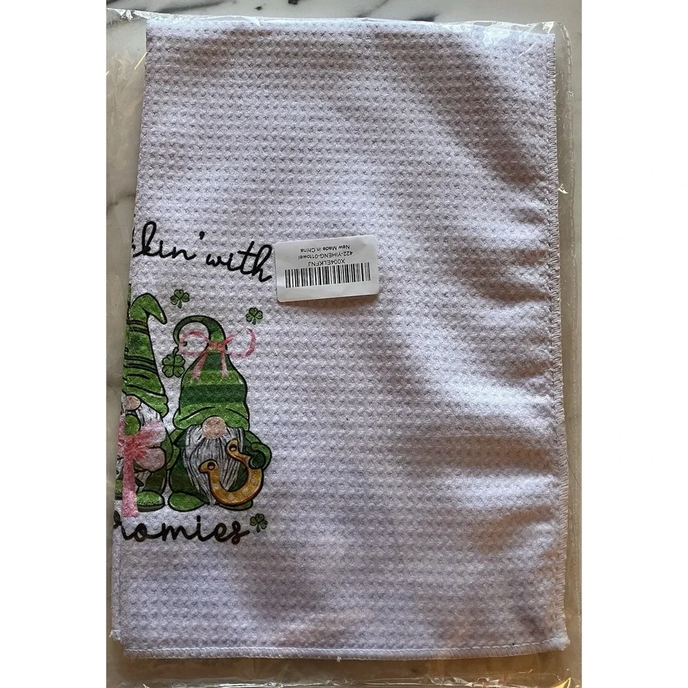 NEW Shamrockin' with My Gnomies Kitchen Towel St. Patrick's Day Lucky Irish Dish